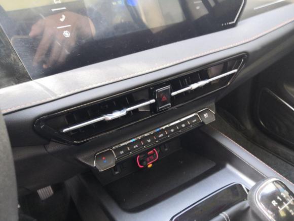 [常州·云C] 二手长安商用长安欧尚X7 PLUS2022款 1.5T 手动尊享型