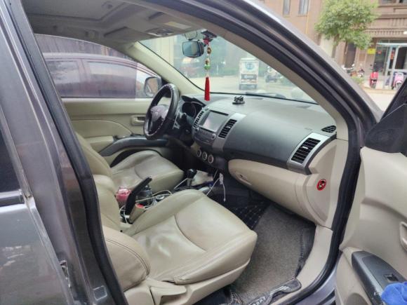 [南昌·赣C] 二手三菱欧蓝德2008款 3.0精英版