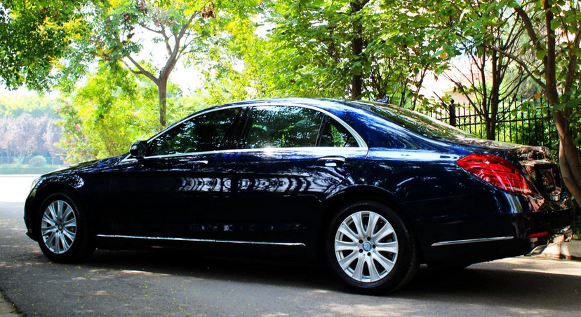 新款奔驰s320配置性能换代变化不大