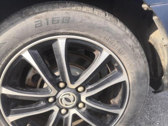 [合肥·皖A] 二手东风风行风行S5002016款 1.6L 手动尊享型