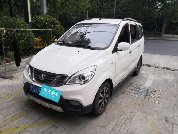 上海北汽威旺北汽威旺m352016款15l标准型dam15