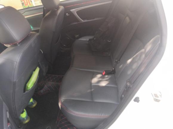 [广州·粤S] 二手海马海马M62015款 1.5T 手动豪华型