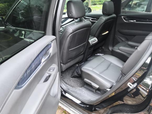 [无锡·苏B] 二手凯迪拉克凯迪拉克XT62020款 28T 六座四驱豪华型