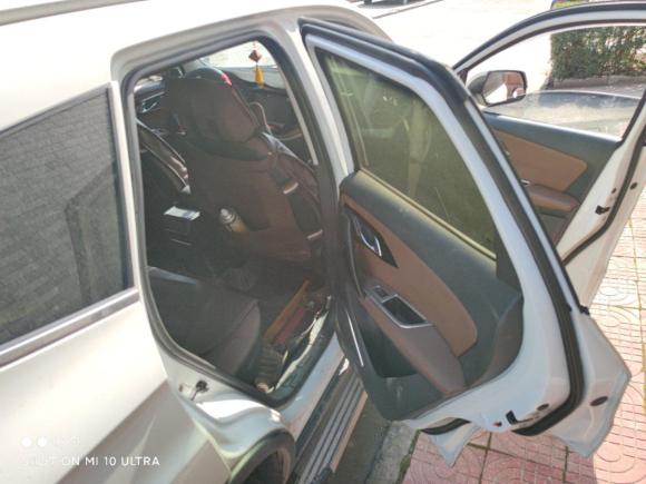 [嘉兴·浙F] 二手一汽森雅R72016款 1.6L 手动豪华型