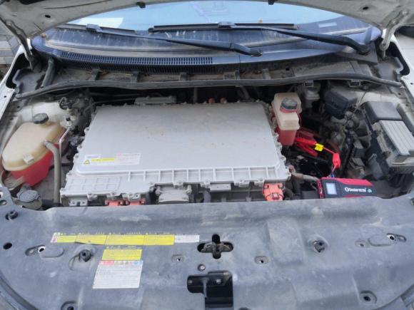 [济南·鲁A] 二手比亚迪比亚迪e52016款 300 豪华型