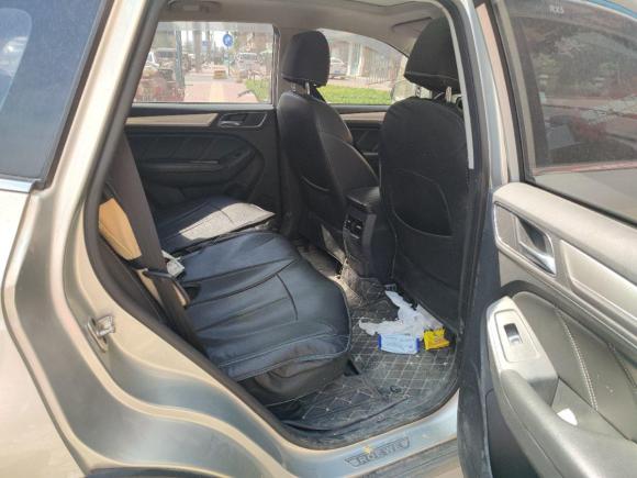 [济南·沪A] 二手荣威荣威RX5新能源2017款 eRX5 50T 混动互联尊荣旗舰版