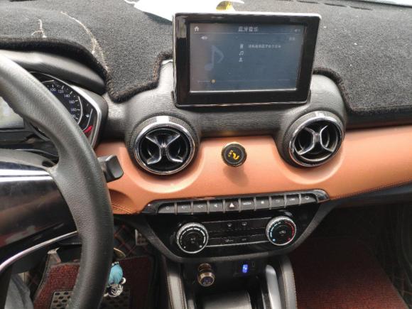 [西安·晋M] 二手北汽绅宝绅宝X352016款 1.5L 手动豪华版