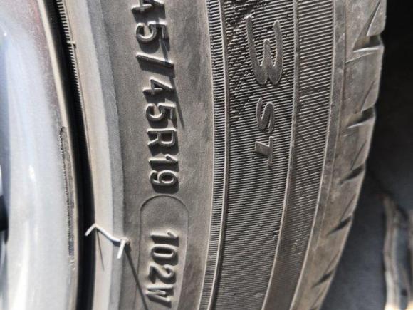 [广州·辽A] 二手林肯林肯MKC2015款 2.0T 四驱总统系列