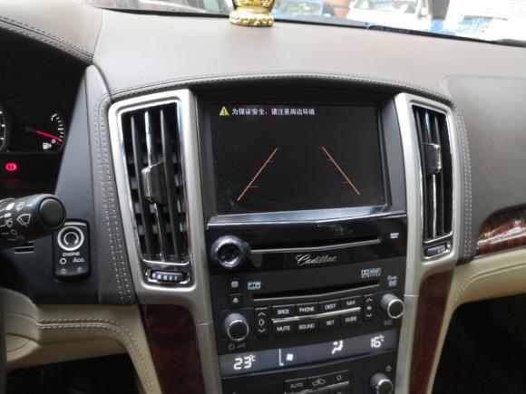 [深圳·粤B] 二手凯迪拉克SLS赛威2011款 2.0T 精英型