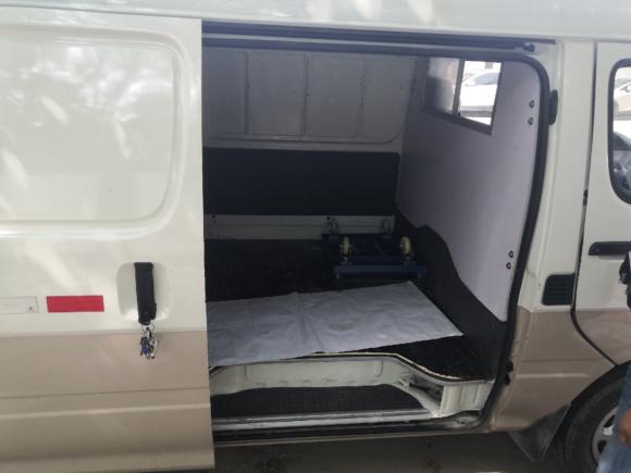 [西安·陕U] 二手金旅金旅海狮2019款 2.0L汽油厢货版龙运GL850长轴高顶XC4G20