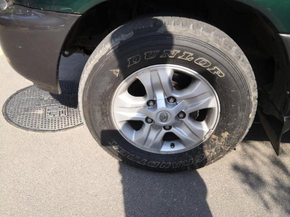 [青岛·鲁B] 二手丰田兰德酷路泽2005年   4.7L    自动 