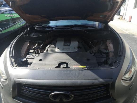 [上海·浙G] 二手英菲尼迪英菲尼迪QX702013款 3.7L 标准版