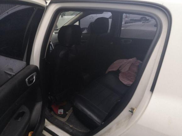 [宁波·鄂F] 二手标致标致3072012款 两厢 1.6L 手动舒适版