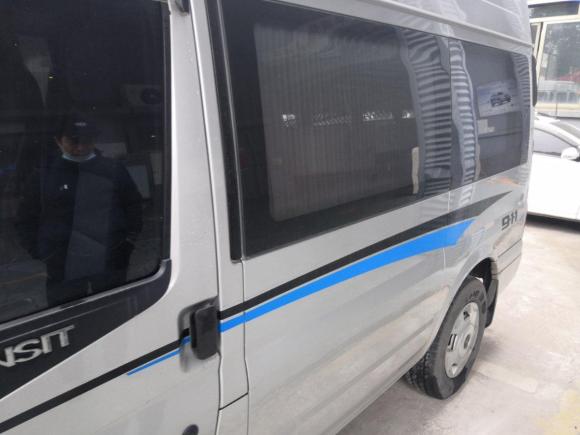 [金华·浙G] 二手福特新世代全顺2015款 2.4T短轴6座中顶多功能车