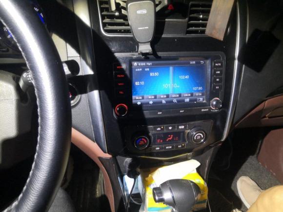 [苏州·苏U] 二手东风风行风行SX62016款 1.6L CVT尊享型