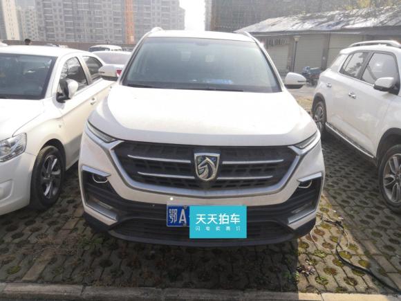 [武汉·鄂A] 二手宝骏宝骏5302018款 1.5T 手动尊贵型 国V