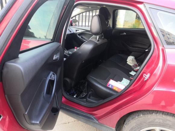 [武汉·鄂A] 二手福特福克斯2015款 两厢 1.6L 自动风尚型