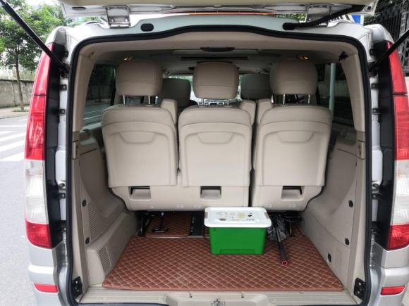 [成都·川A] 二手奔驰唯雅诺2010款 2.5L 尊贵版