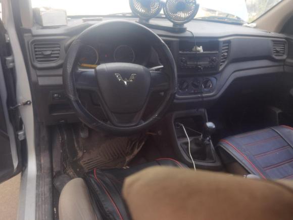 [金华·浙G] 二手五菱汽车五菱宏光V2019款 1.5L基本型国VI LAR