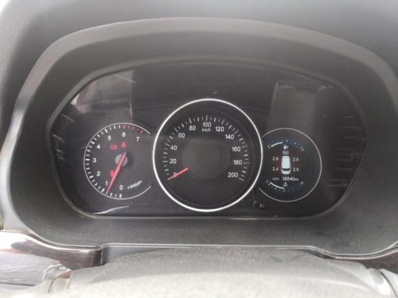 [青岛·鲁B] 二手东风风光东风风光3702016款 1.5L 手动智能型 7座