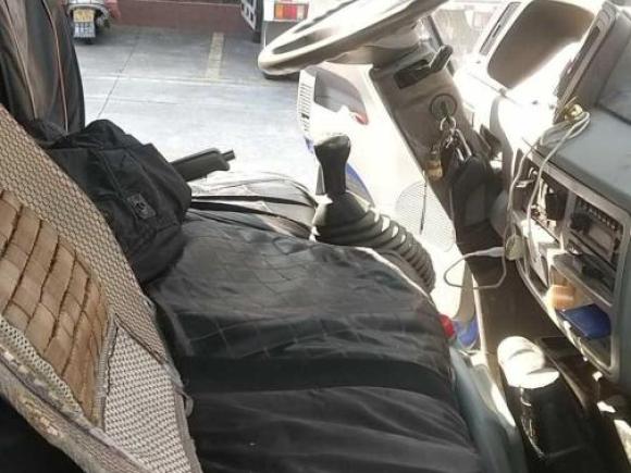 [佛山·粤E] 二手江淮轻型厢式货车2015年产 2.8T 柴油