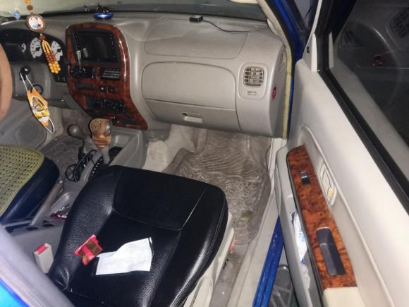 [深圳·粤B] 二手日产帕拉丁2004款 3.3L 四驱标准型