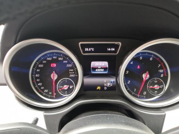 [济南·鲁A] 二手奔驰奔驰GLE2017款 GLE 320 4MATIC 轿跑SUV