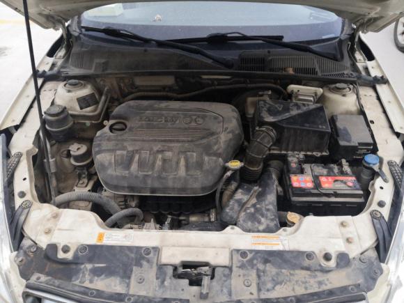 [济南·鲁A] 二手北汽绅宝绅宝D502015款 1.5L CVT标准超值导航版