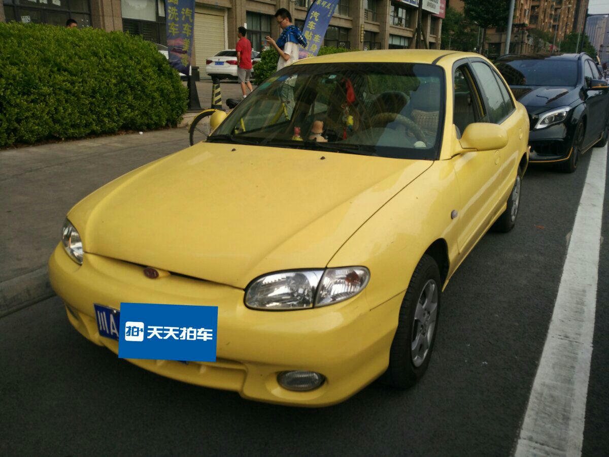 70万的起亚千里马现在还值几万?车主:知道真相的我眼泪掉下来!