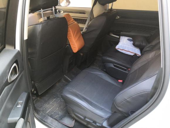 [常州·苏N] 二手宝骏宝骏RM-52019款 1.5T 手动24小时在线精英型 6座