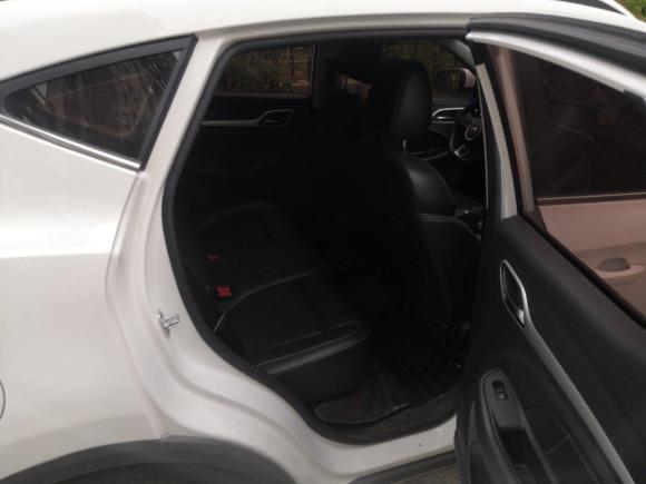 [南昌·赣A] 二手MG名爵ZS2018款 1.5L 自动豪华版 国V