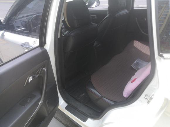 [金华·浙G] 二手奔腾奔腾X802015款 2.0L 自动舒适型