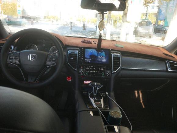 [合肥·皖A] 二手本田本田UR-V2020款 240TURBO 两驱致雅版