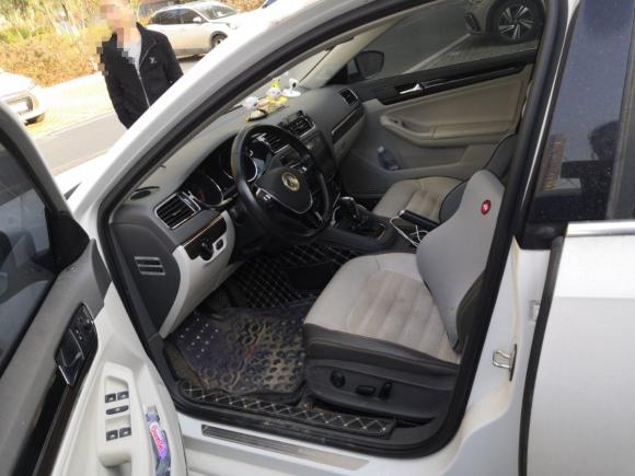 [武汉·桂C] 二手大众速腾2015款 230TSI 自动豪华型