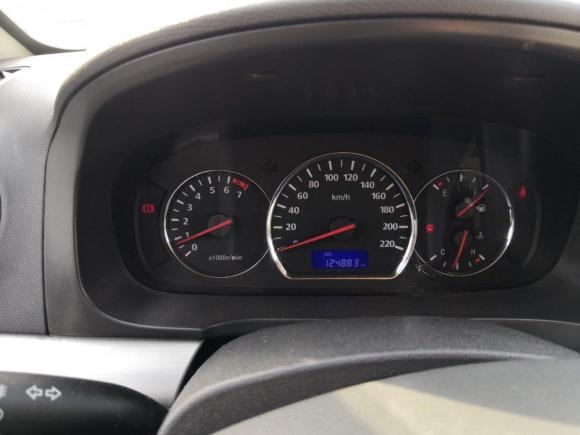 [成都·川A] 二手长安悦翔V52012款 1.5L 手动梦幻型