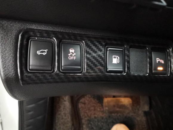 [南京·苏A] 二手日产途达2018款 2.5L 自动四驱旗舰版