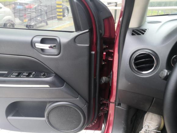 [金华·浙G] 二手Jeep指南者2012款 2.0L 两驱豪华版