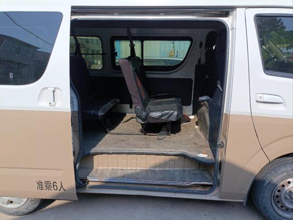 [无锡·苏F] 二手福田风景G72017款 2.0L短轴商运版厢货高顶6座4Q20M