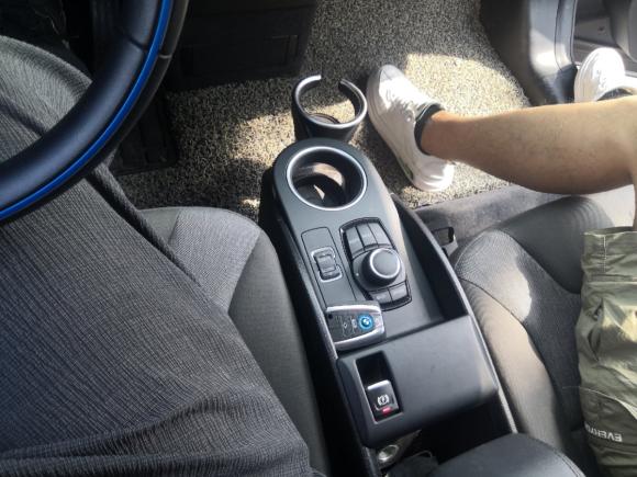 [青岛·鲁B] 二手宝马宝马i32015款 时尚型