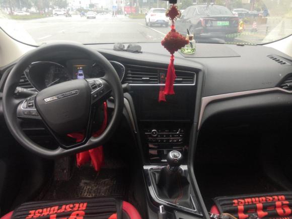 [成都·川A] 二手启辰启辰D602018款 1.6L 手动智联精英版