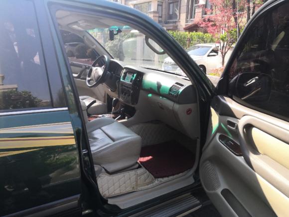 [青岛·鲁B] 二手丰田兰德酷路泽2005年   4.7L    自动 