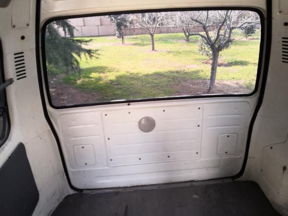 [青岛·鲁B] 二手福田福田风景2014款 2.5T快运标准型短轴版高顶4J25TC