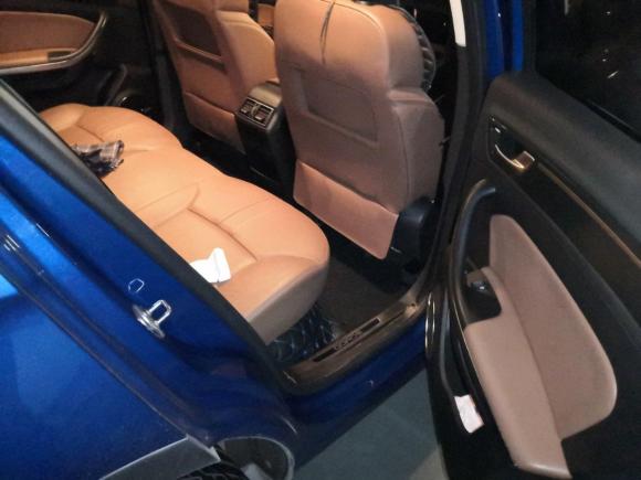 [武汉·鄂A] 二手观致观致52016款 1.6T 自动豪华型