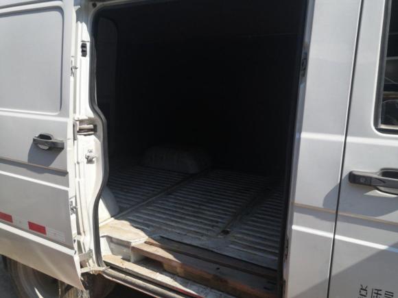 [温州·浙C] 二手依维柯得意2017款 2.8T V35箱货3座43S5