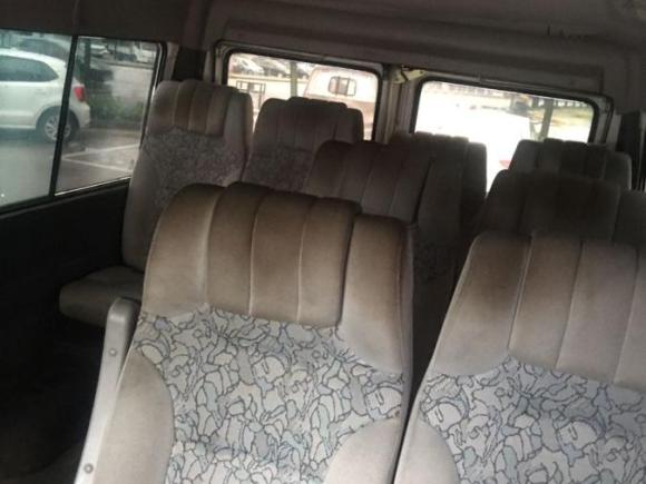 [嘉兴·浙F] 二手依维柯得意2012年3月产，2.8手动9坐。