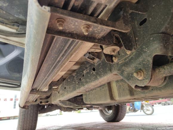 [义乌·浙G] 二手五十铃五十铃mu-X2015款 2.5T 四驱自动尊享型 7座