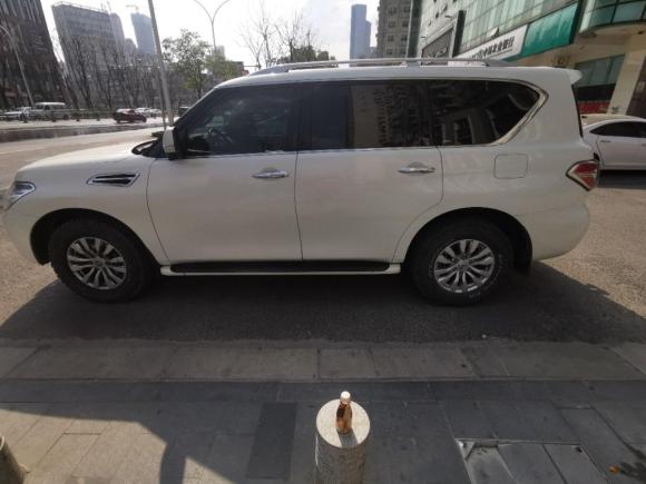 [武汉·鄂A] 二手日产途乐2018款 5.6L 标准型