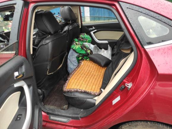 [武汉·鄂A] 二手长安悦翔V72015款 1.6L 自动乐享型 国IV