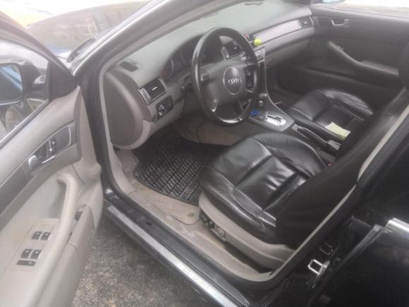 [佛山·粤A] 二手奥迪奥迪A62004款 1.8T 自动基本型