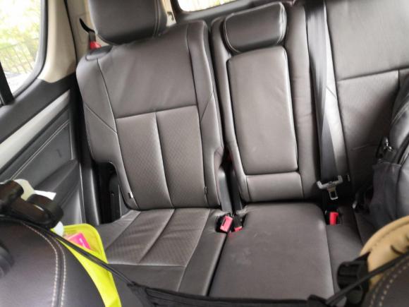 [上海·沪A] 二手五十铃五十铃mu-X2015款 3.0T 四驱自动尊享型 7座